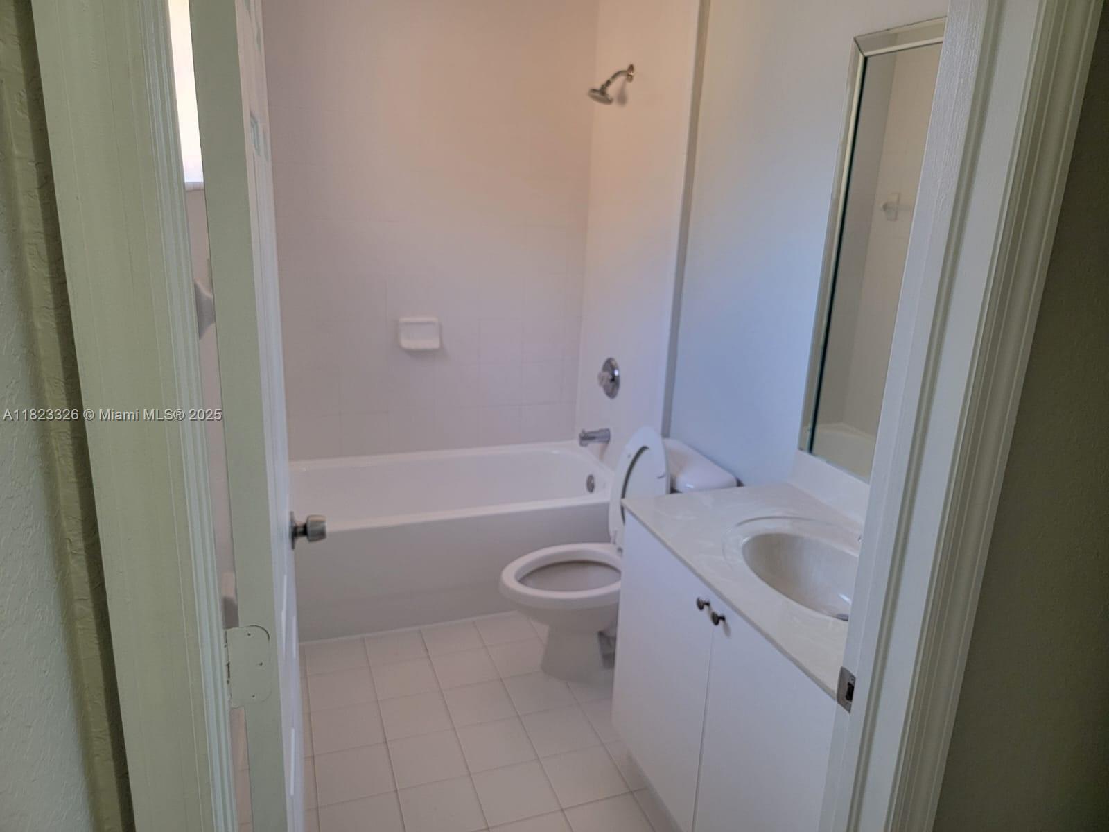 656 SW 11th St, Florida City, Florida image 13