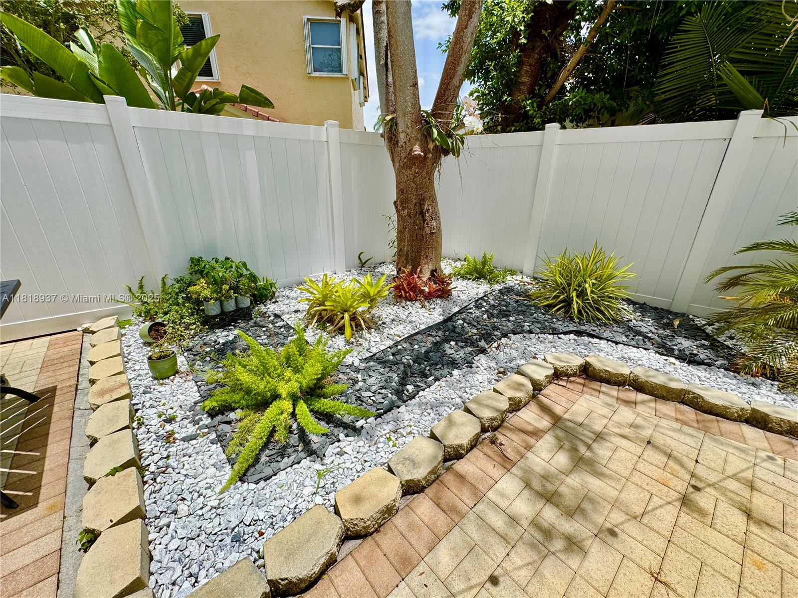 535 SW 181st Way, Pembroke Pines, Florida image 49