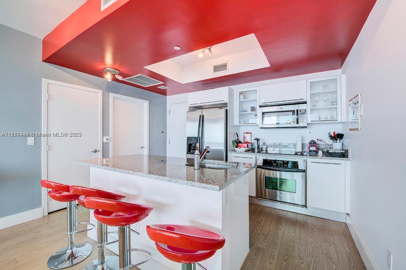 Property photo # 9