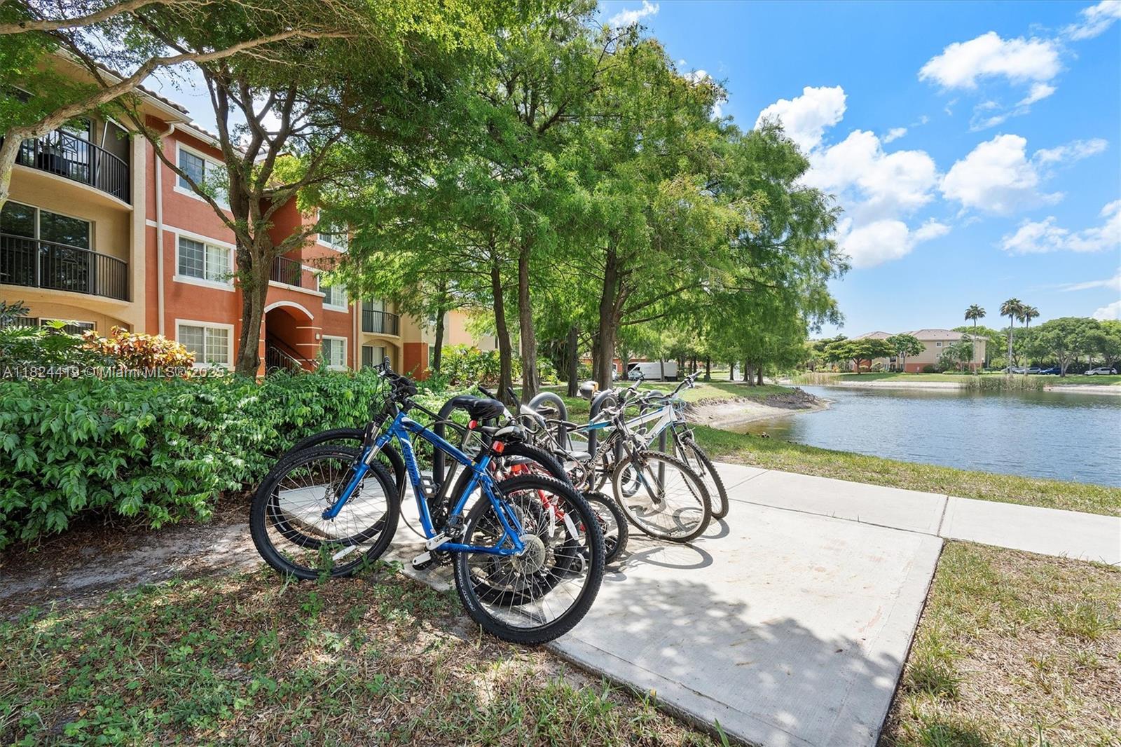 4183 N Haverhill Rd #710, West Palm Beach, Florida image 29