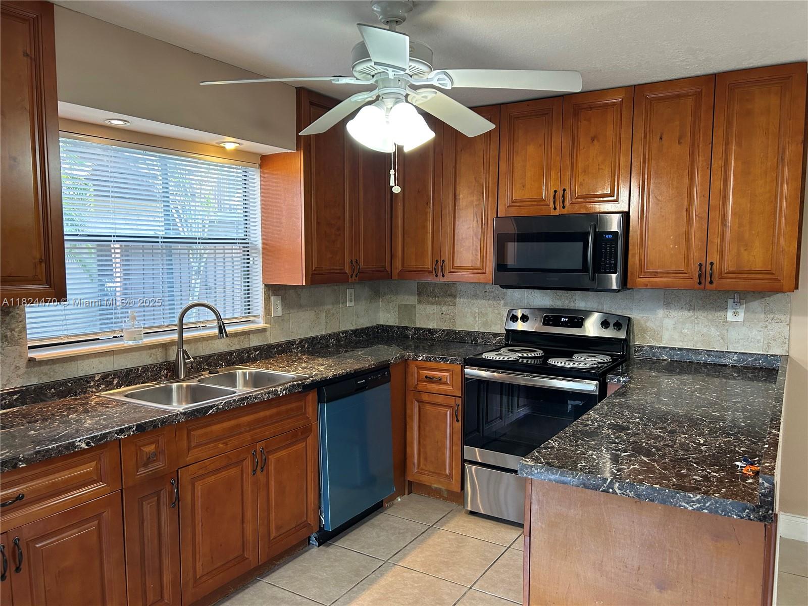 5818 Swordfish Ct #D, Tamarac, Florida image 1