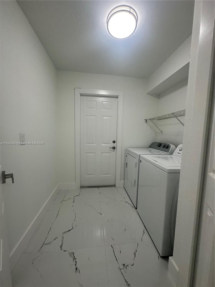 1716 NE 6th Pl, Cape Coral, Florida image 21