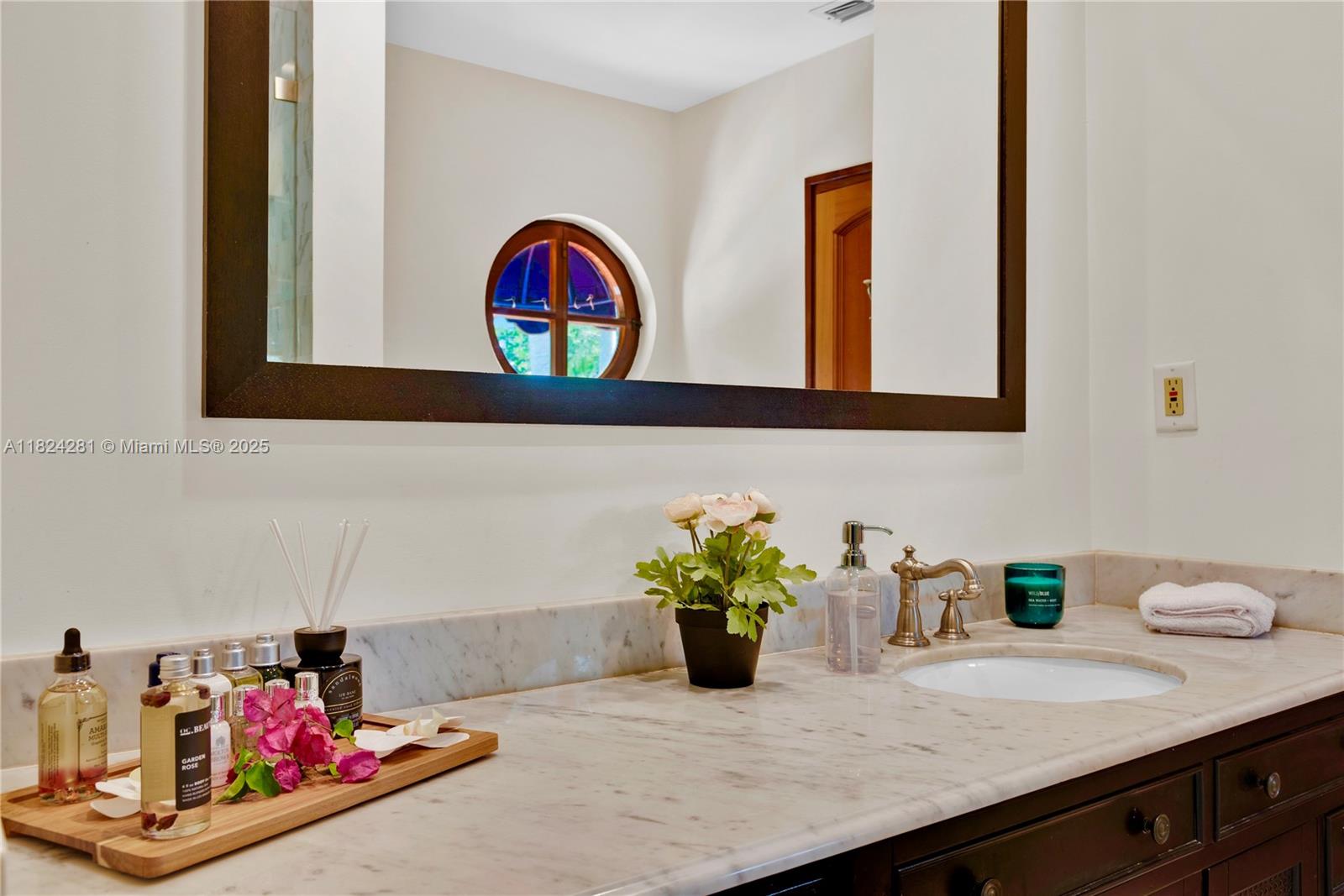 111 Aledo Ave, Coral Gables, Florida image 36
