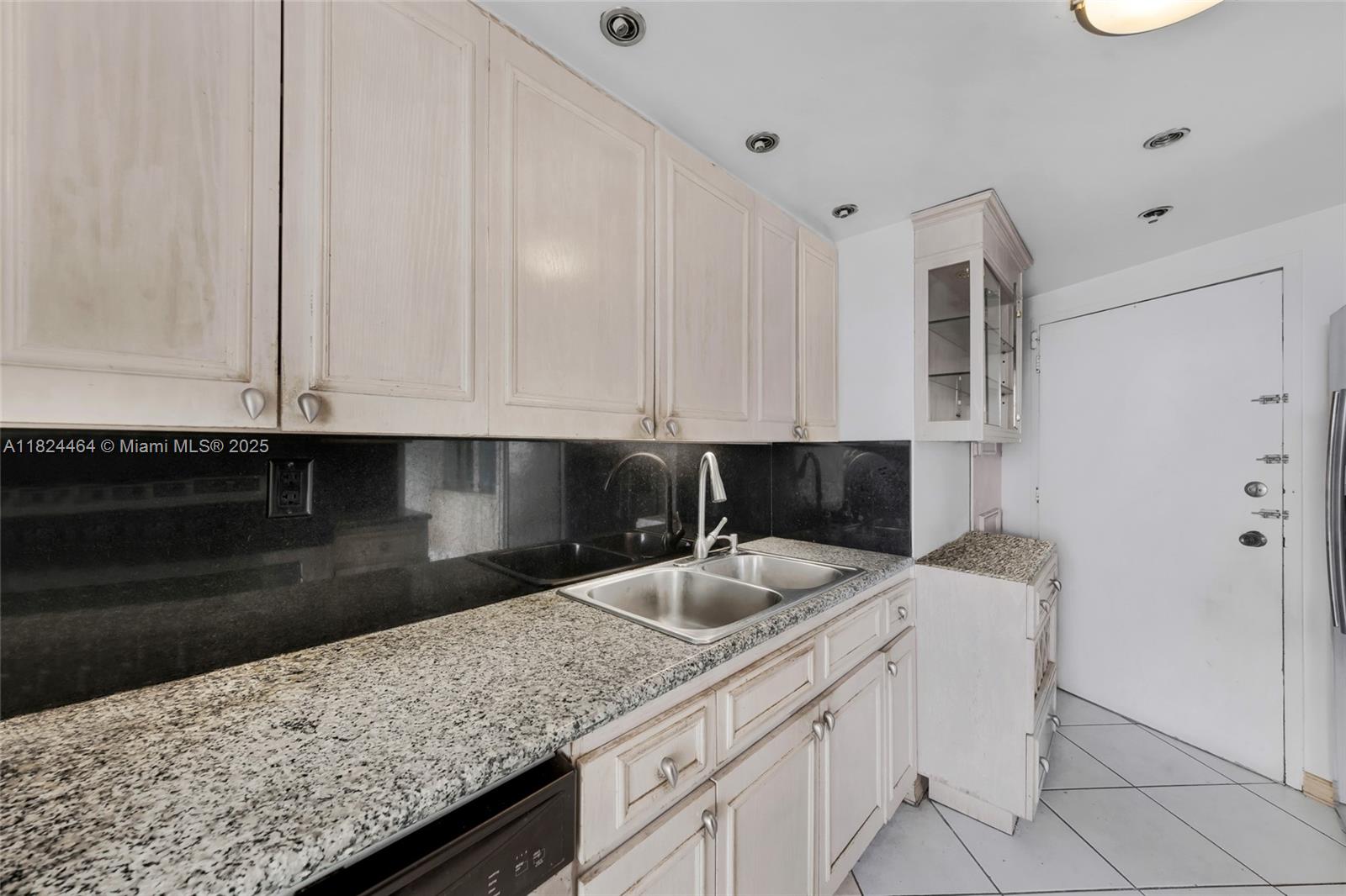 5401 Collins Ave #419, Miami Beach, Florida image 18