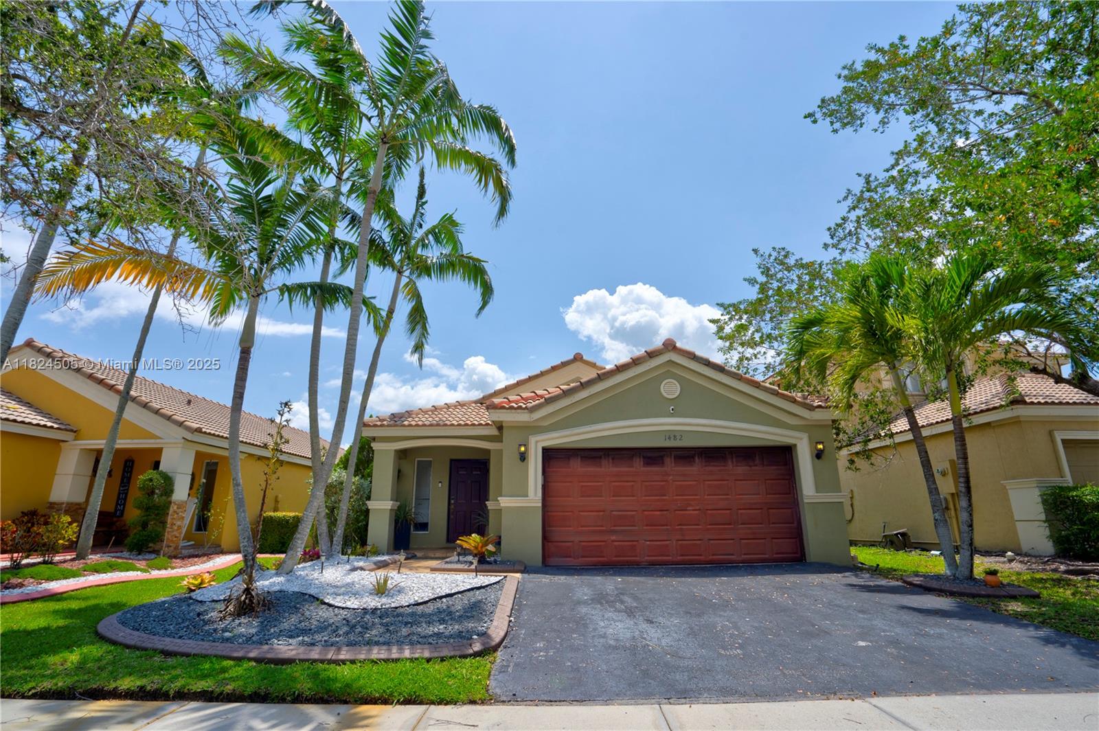 Property photo # 0