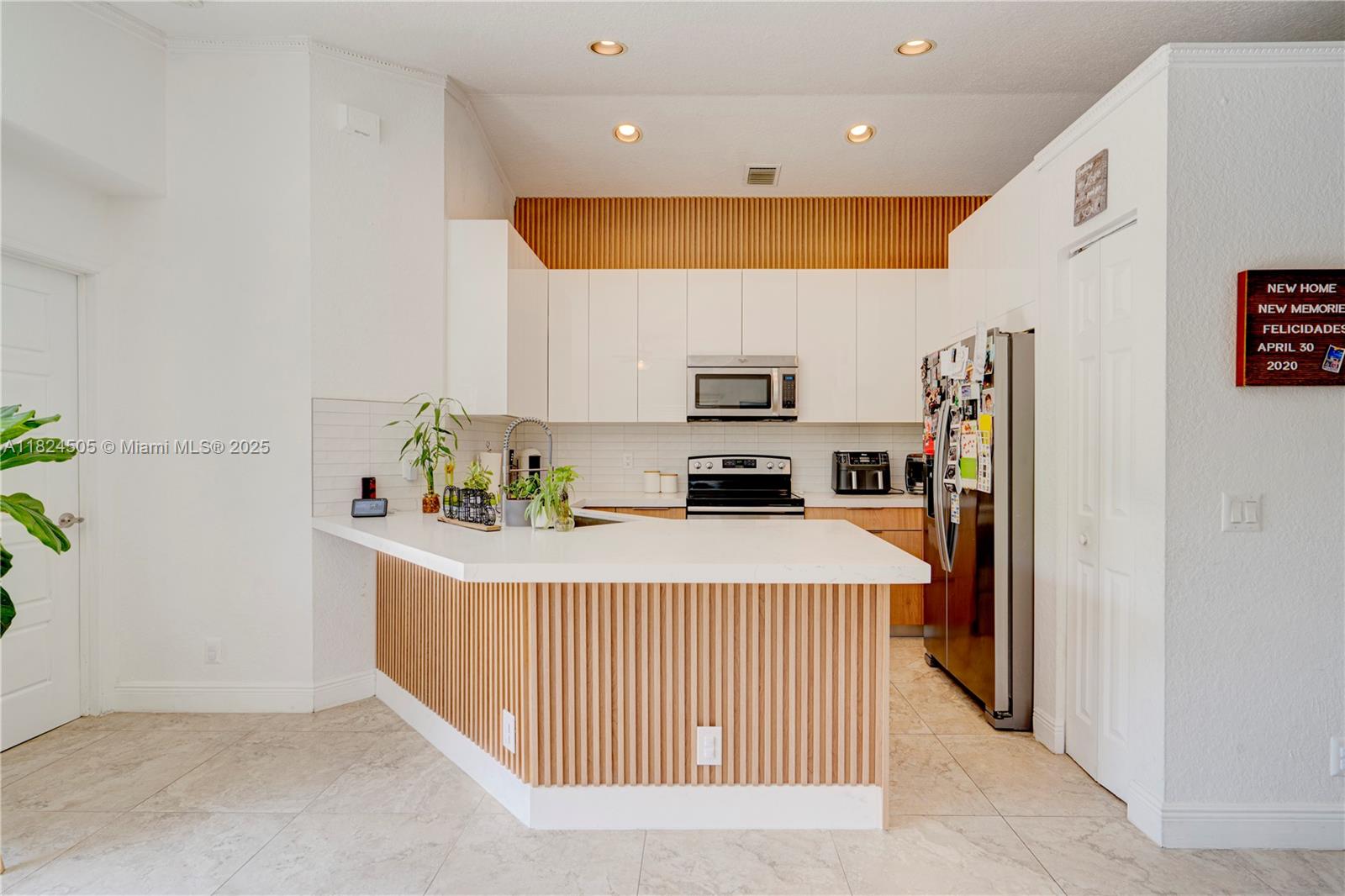 Property photo # 2