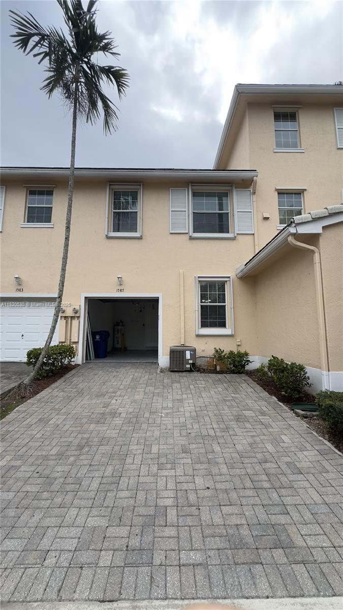 1587 Frederick Small Rd, Jupiter, Florida image 15
