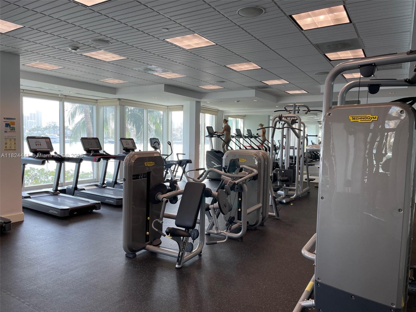 3301 NE 183rd St #2203, Aventura, Florida image 39
