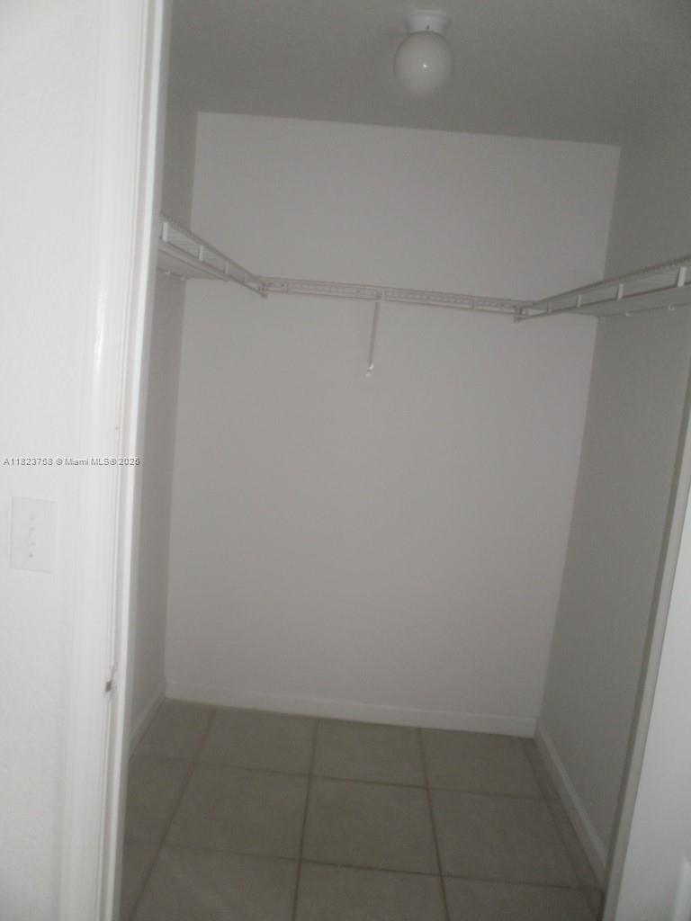 4812 Washington St #8, Hollywood, Florida image 39