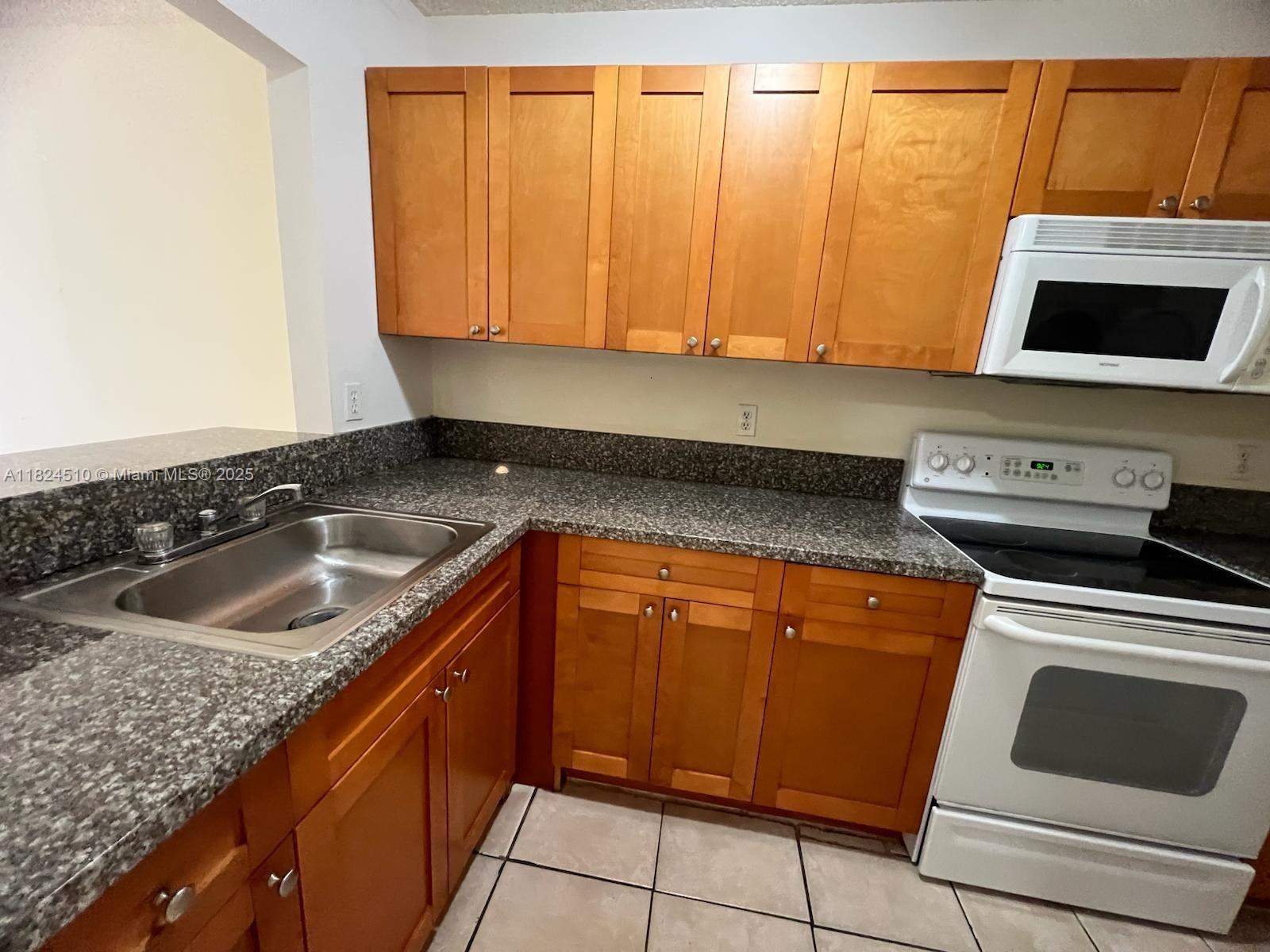 Property photo # 0