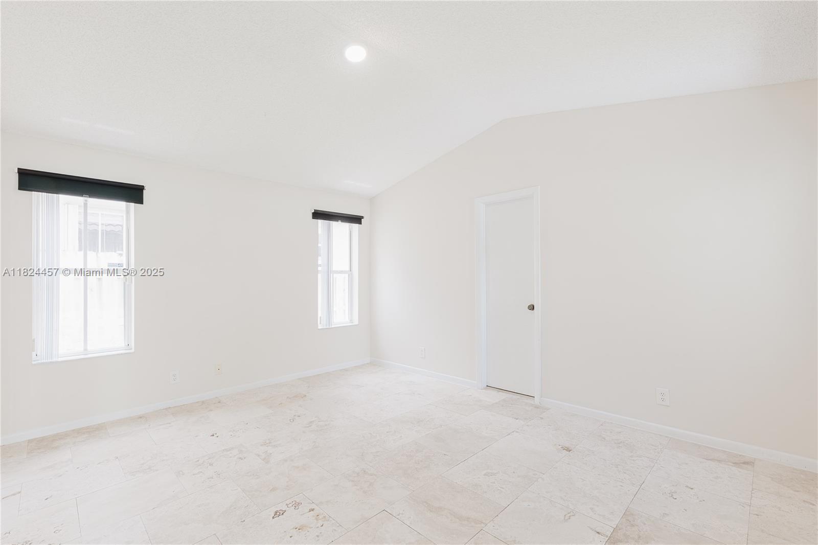 922 Falling Water Rd, Weston, Florida image 15
