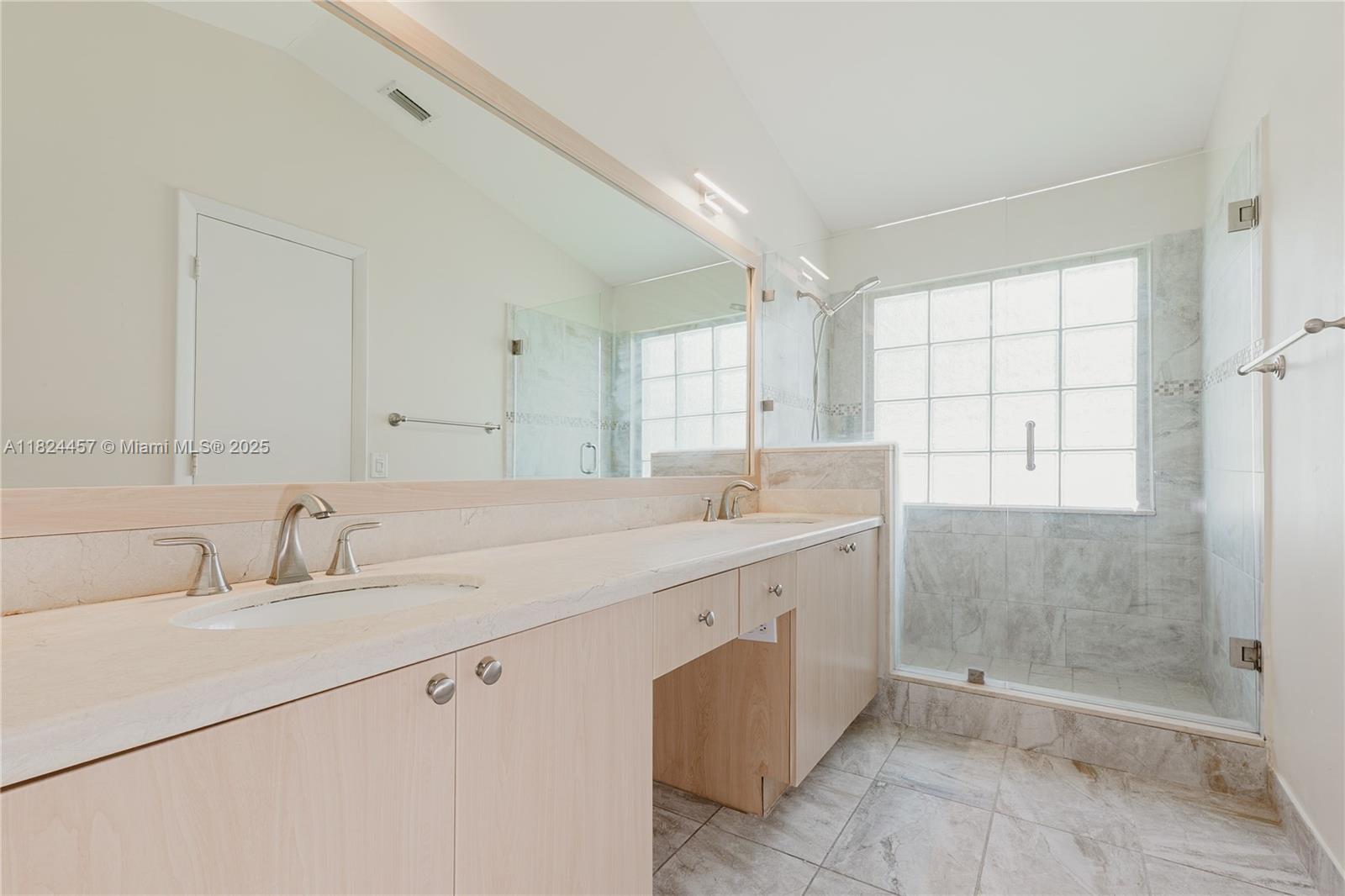 922 Falling Water Rd, Weston, Florida image 16