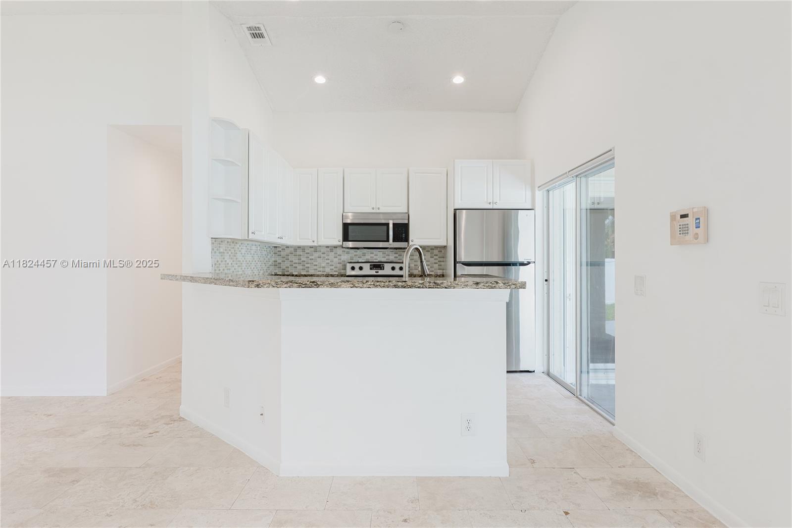 922 Falling Water Rd, Weston, Florida image 7