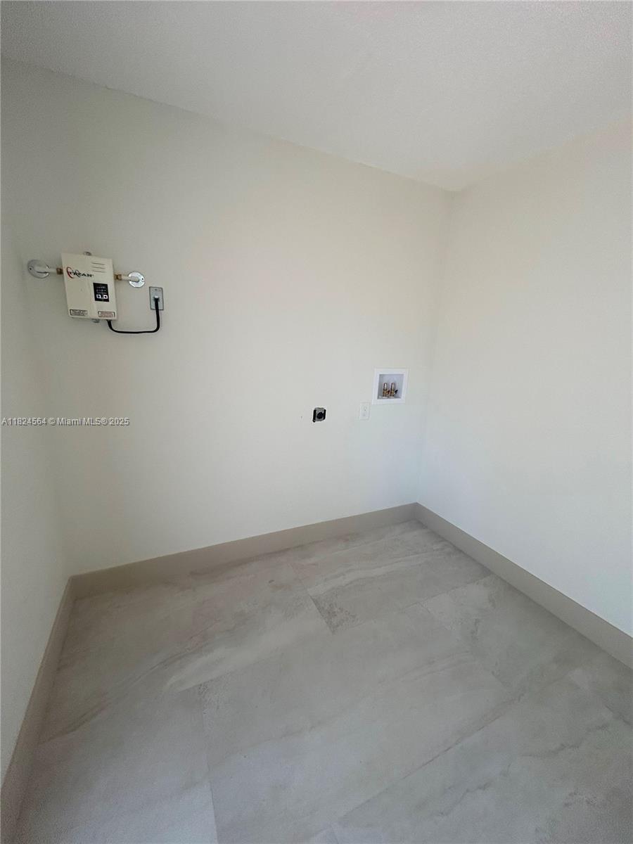 2971 NW 179th St, Miami Gardens, Florida image 33