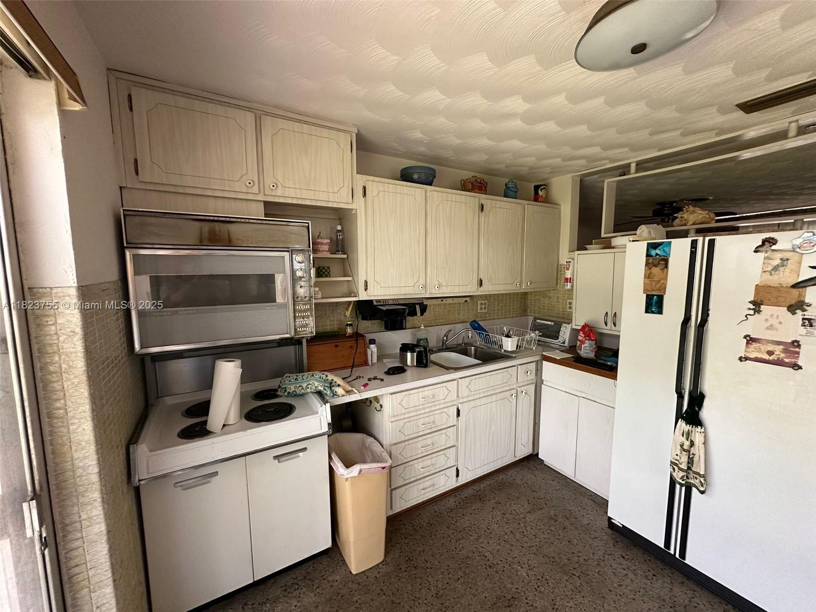 3180 NE 10th Ter, Pompano Beach, Florida image 33