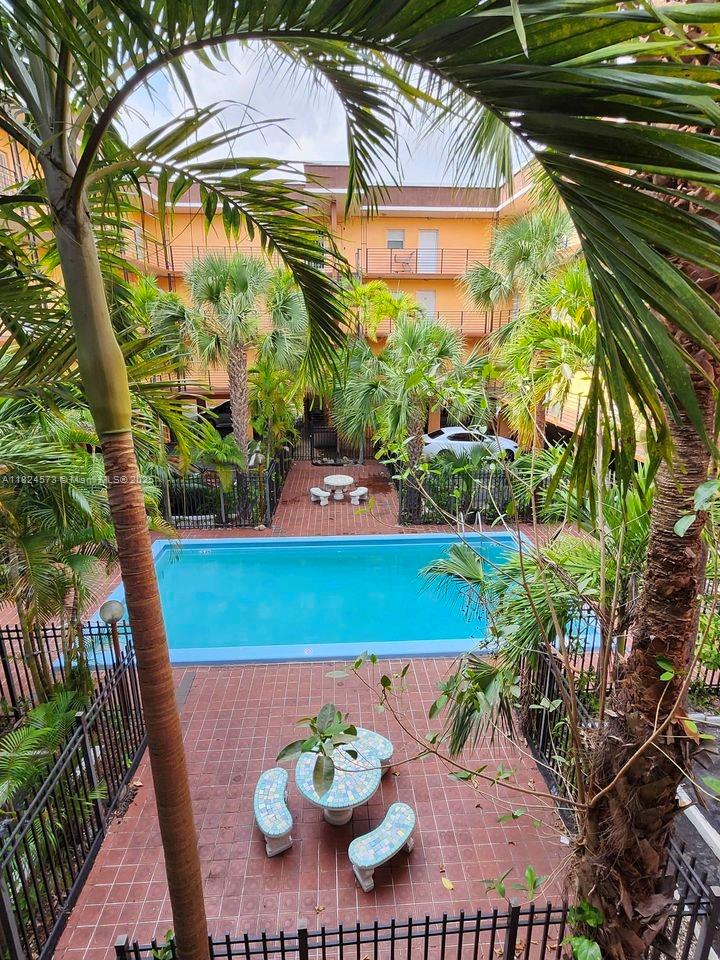 Property photo # 0