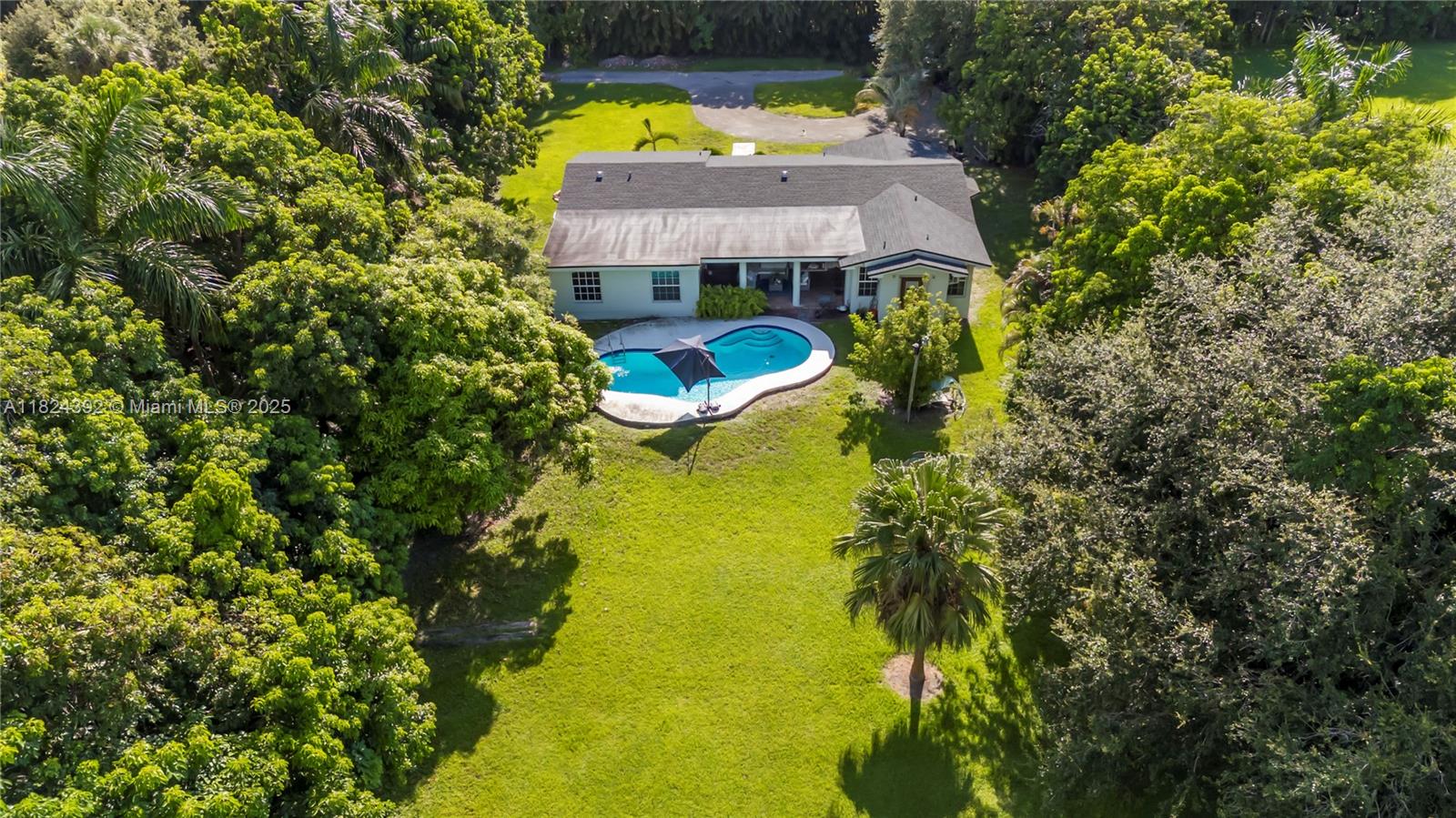 10901 SW 31st St, Davie, Florida image 26