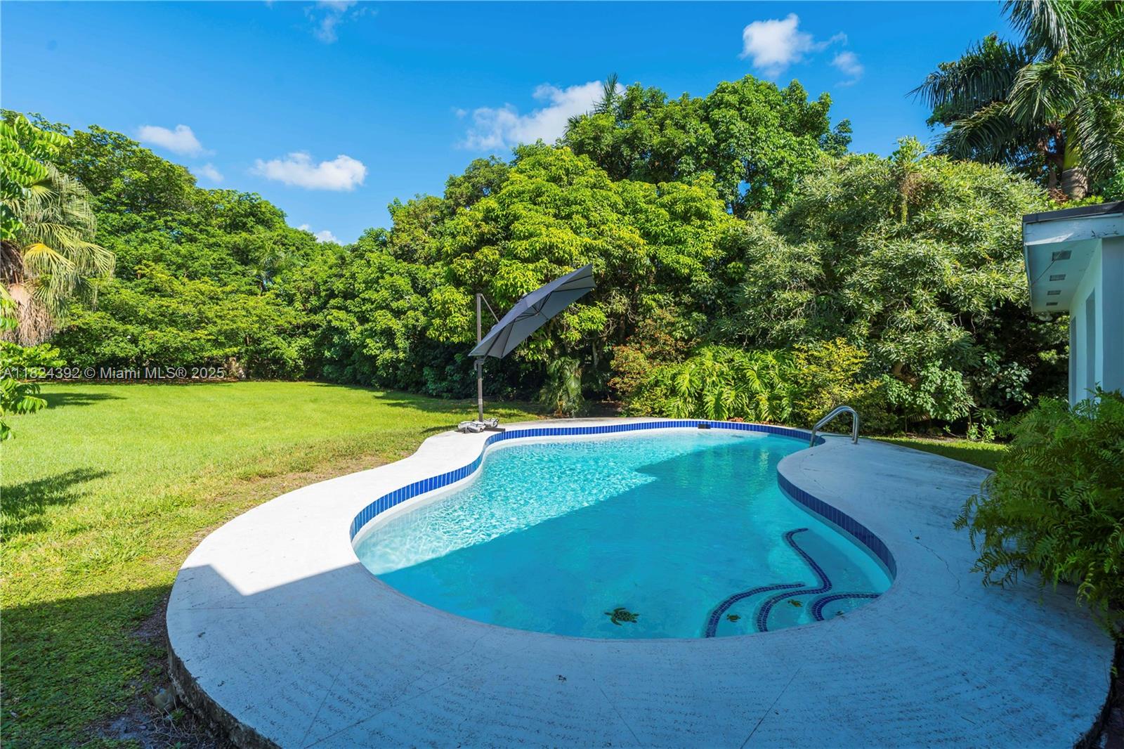10901 SW 31st St, Davie, Florida image 3