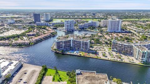 200 Leslie Dr #407, Hallandale Beach, Florida image 43