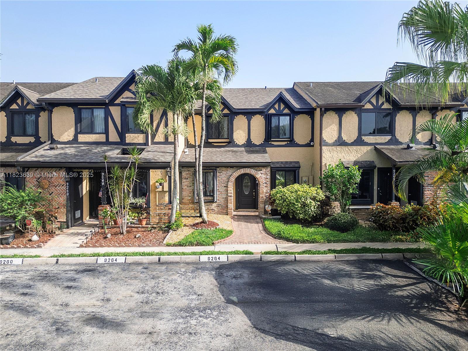 9264 NW 49th Pl, Sunrise, Florida image 40