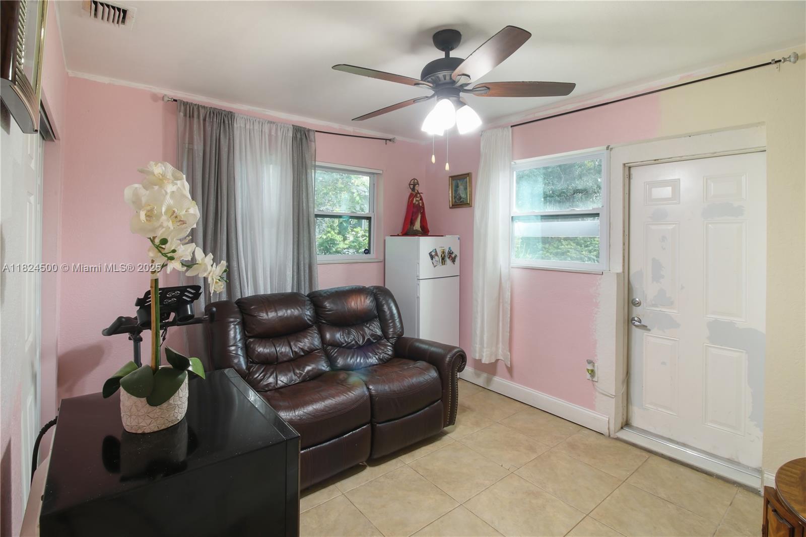 6459 Evans St, Hollywood, Florida image 13