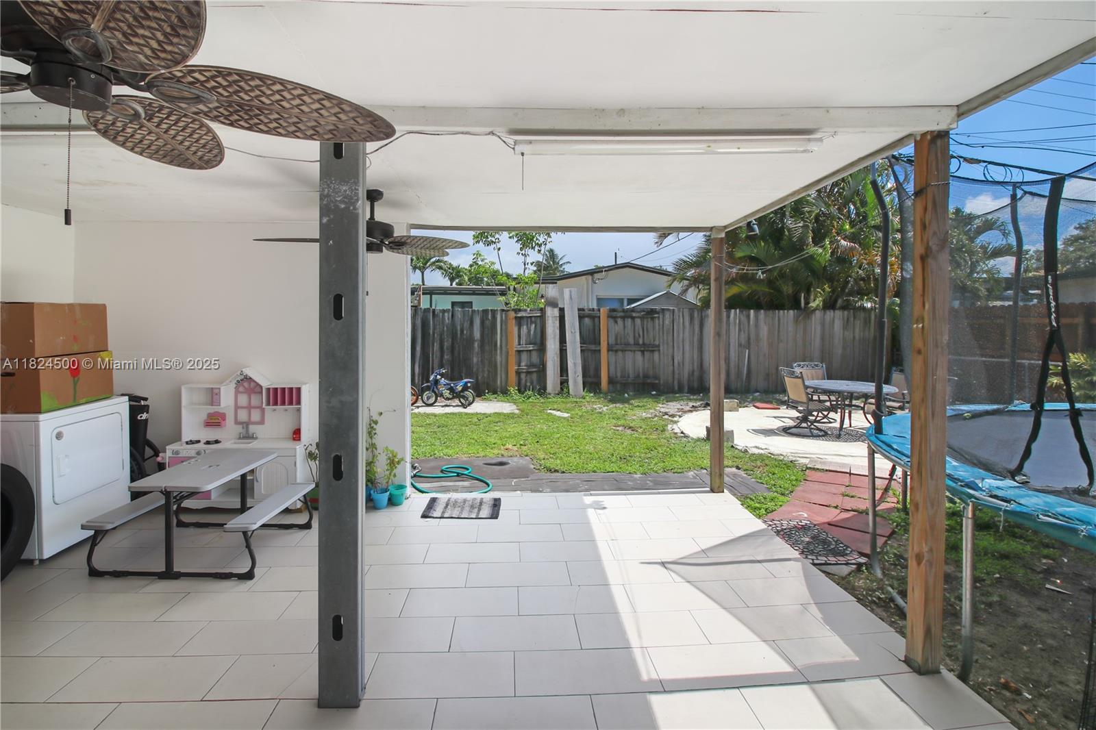 6459 Evans St, Hollywood, Florida image 31