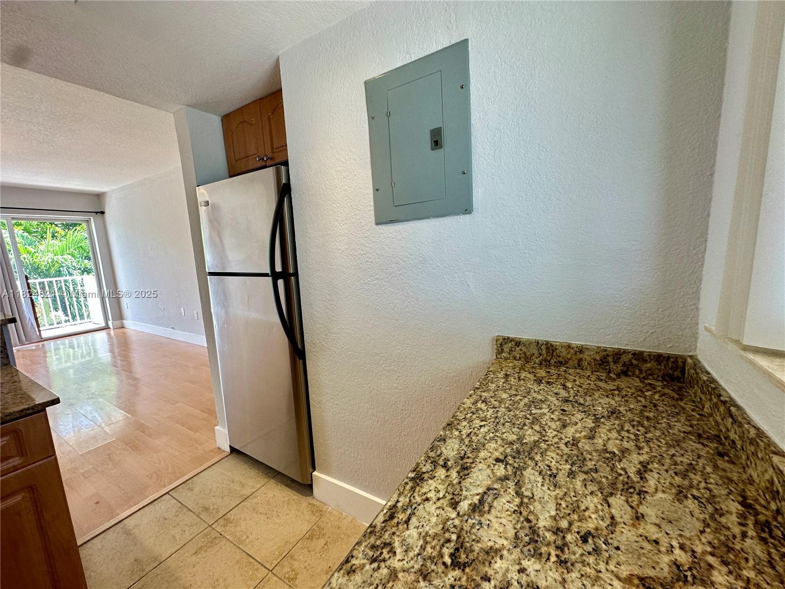 Property photo # 7