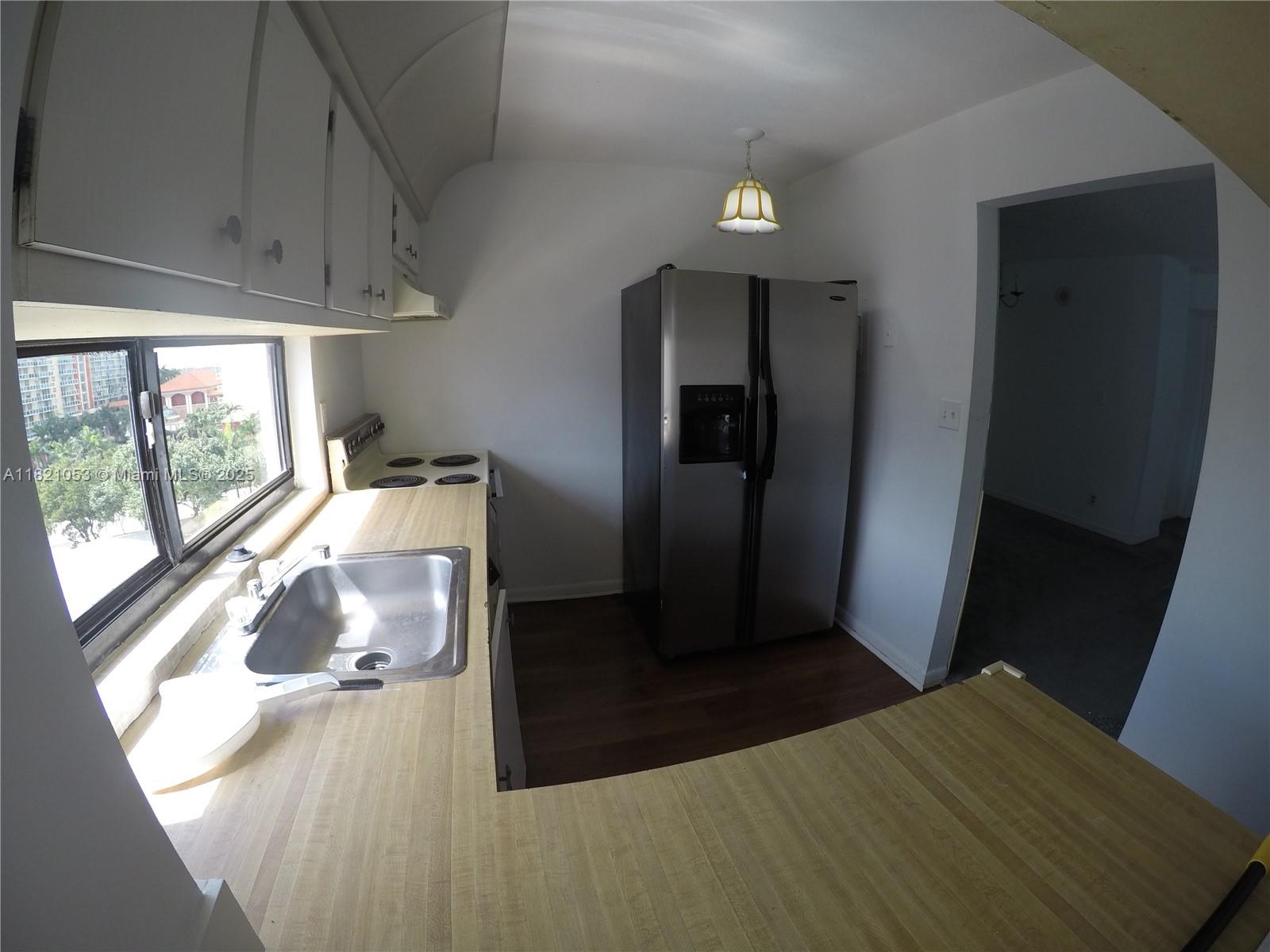 Property photo # 2