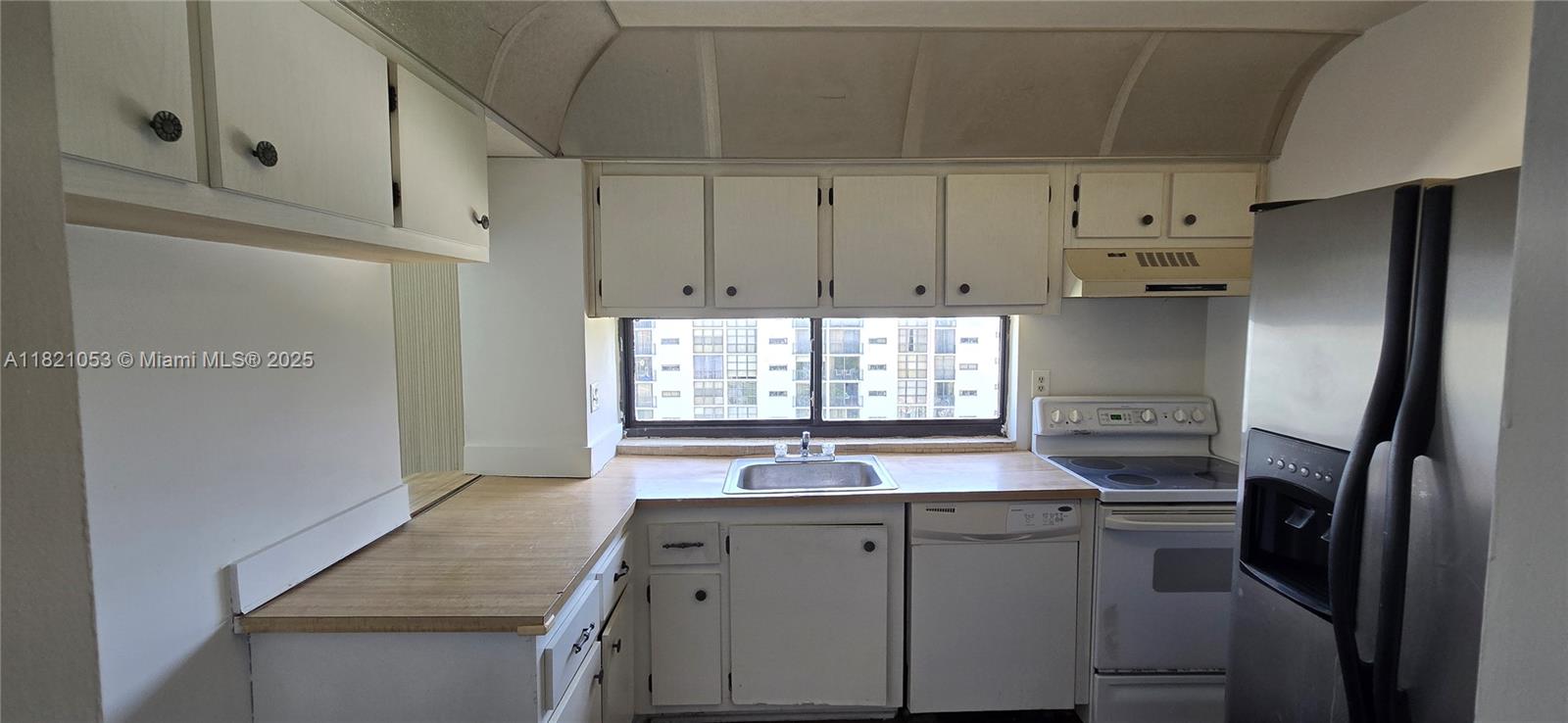 Property photo # 4