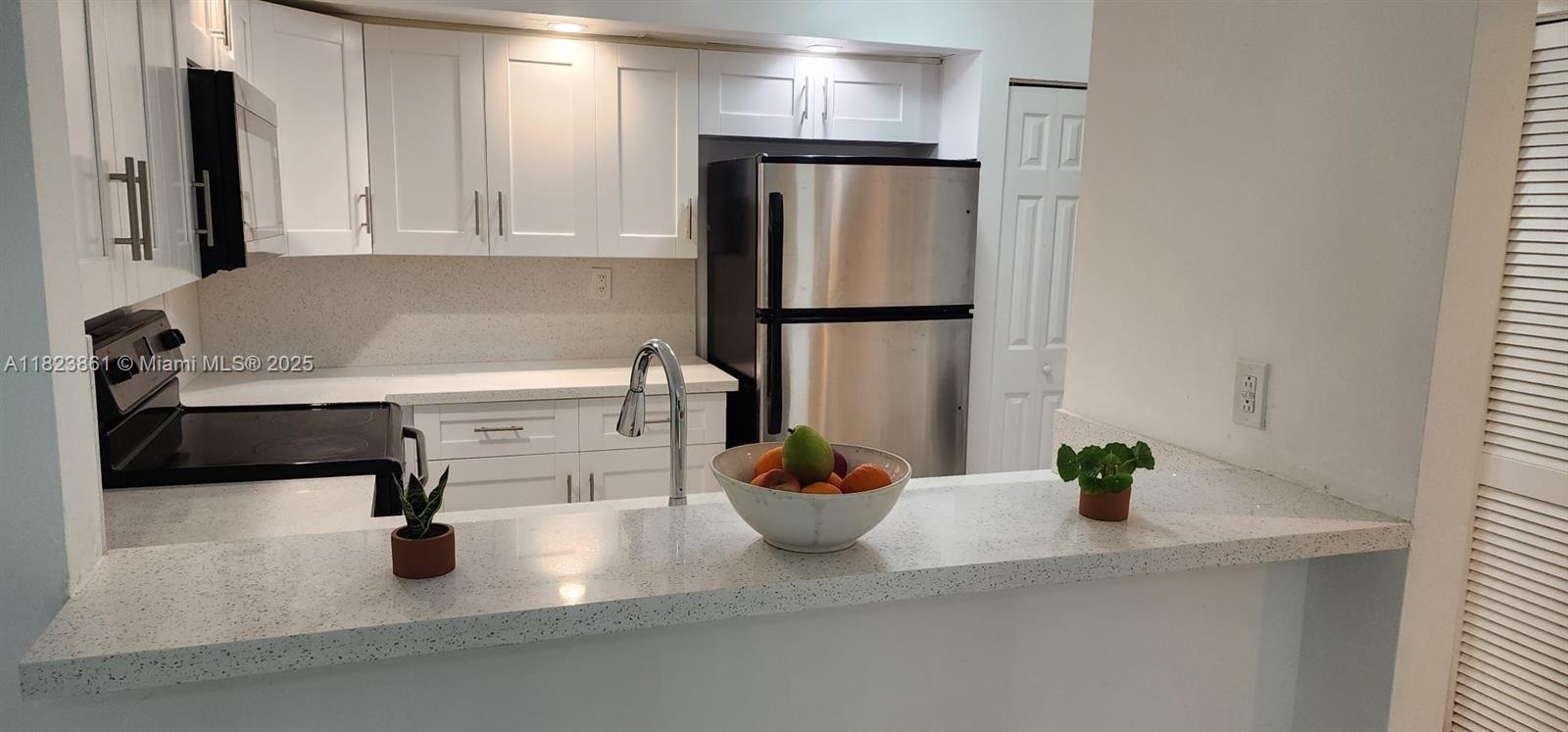 Property photo # 0