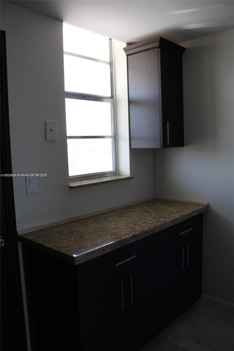 2930 Point East Dr #E309, Aventura, Florida image 14