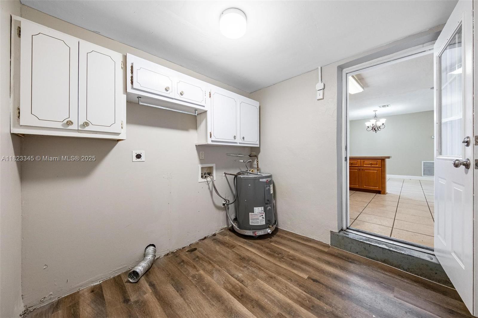 4625 SW 32nd Dr, West Park, Florida image 23