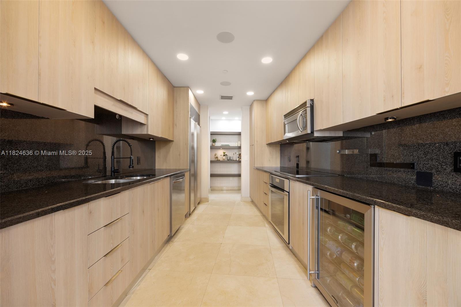 Property photo # 9