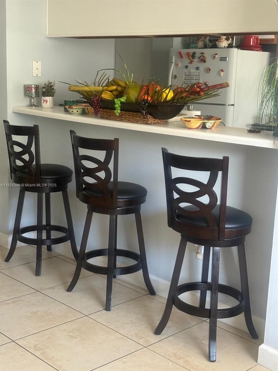 Property photo # 4