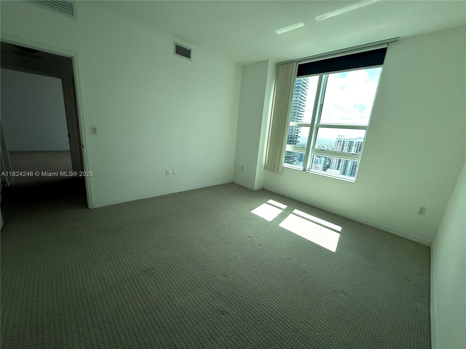 951 Brickell Ave #3703, Miami, Florida image 11