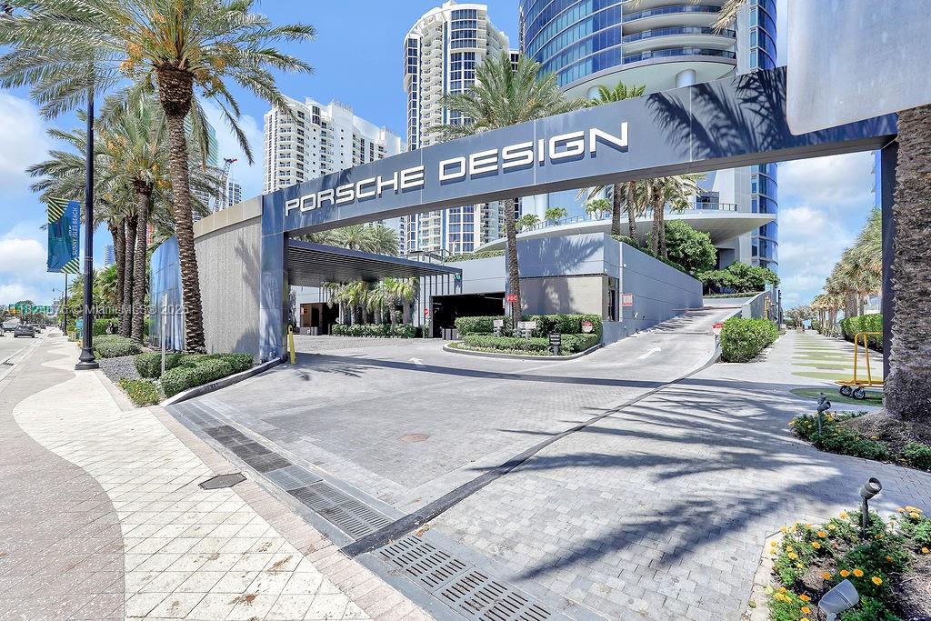 Condo for Sale in Sunny Isles Beach, FL