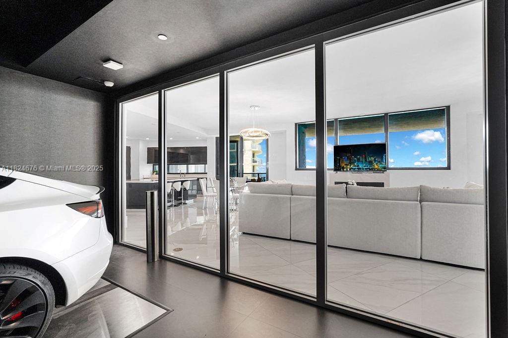 18555 Collins Ave #2605, Sunny Isles Beach, Florida image 11