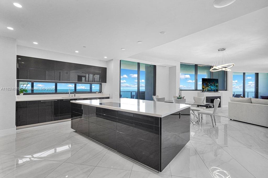 18555 Collins Ave #2605, Sunny Isles Beach, Florida image 9
