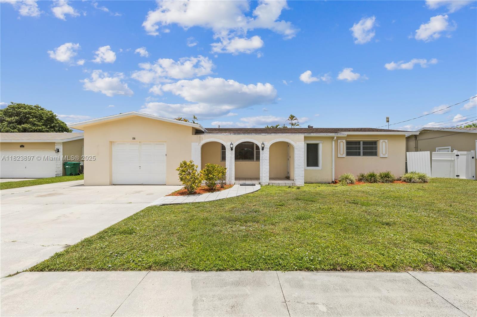 156 126th Ave, Plantation, Florida 33325