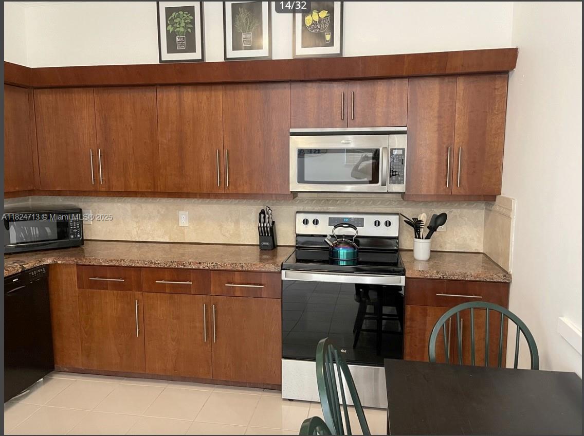 326 Harrison St #303A, Hollywood, Florida image 10