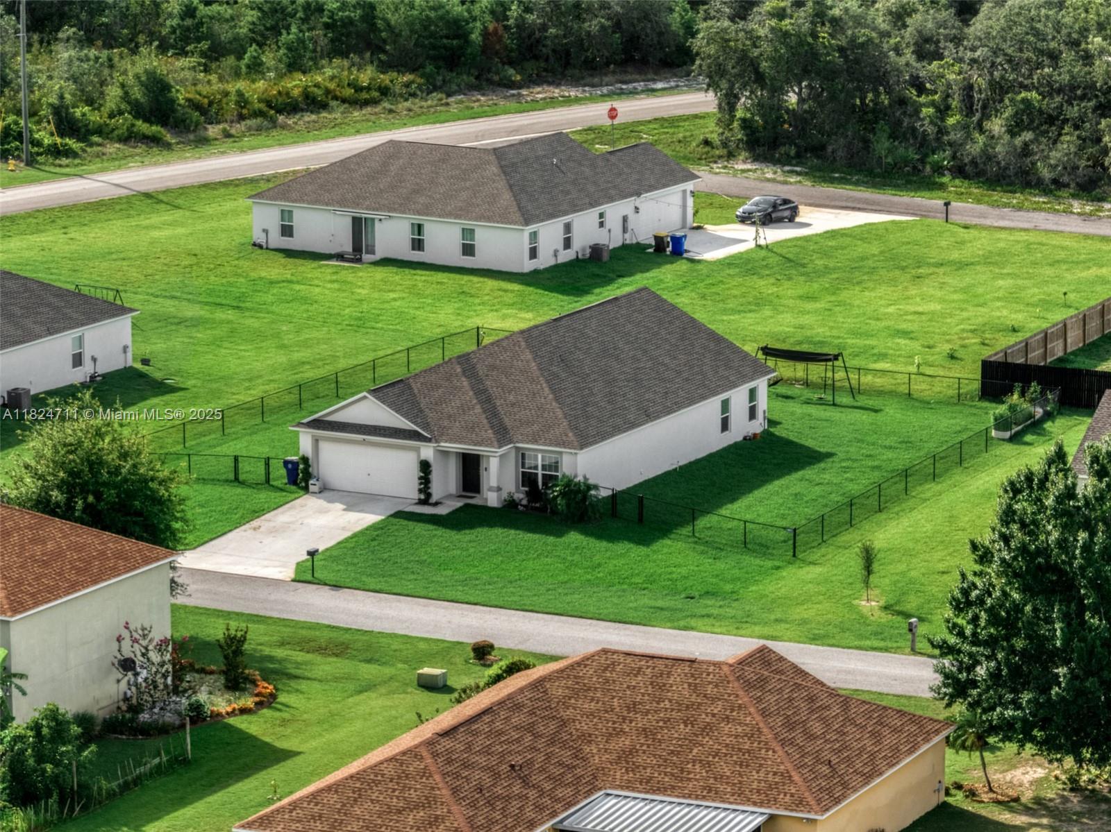 4728 Adrienne St, Sebring, Florida image 3
