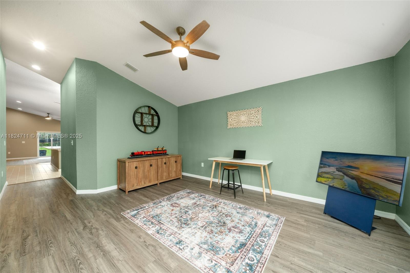 4728 Adrienne St, Sebring, Florida image 9