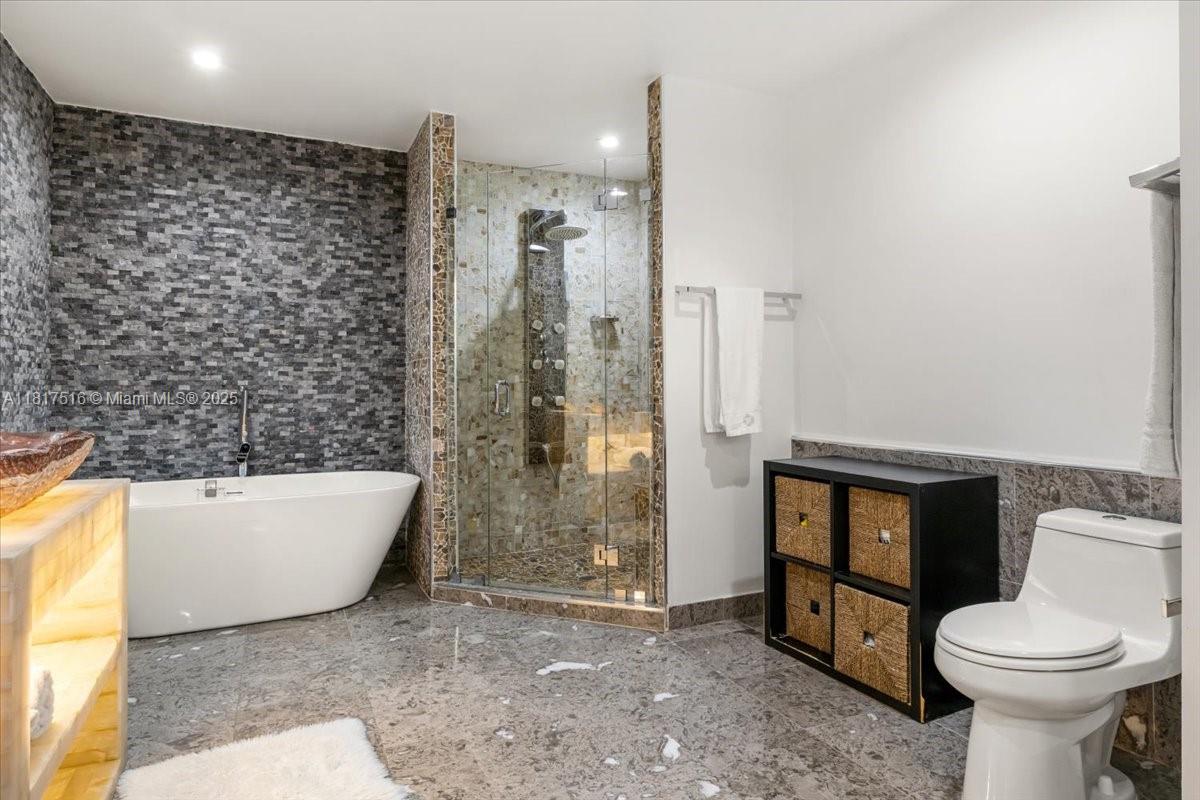 5186 NW 106th Ave, Doral, Florida image 17