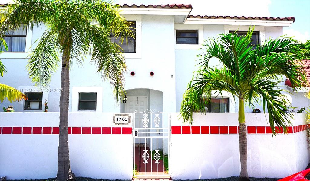 Property photo # 0