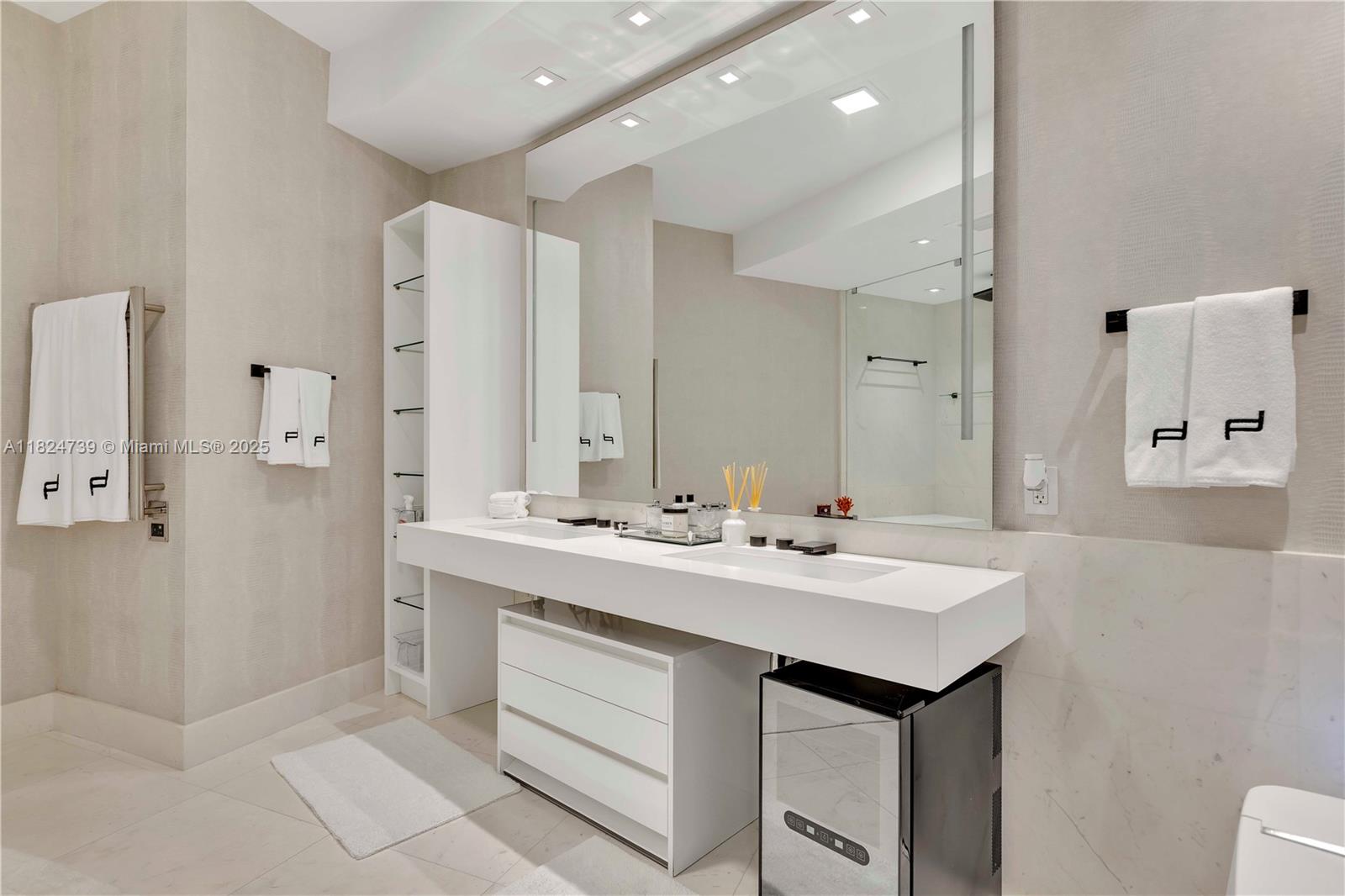 18555 Collins Ave #4605, Sunny Isles Beach, Florida image 22