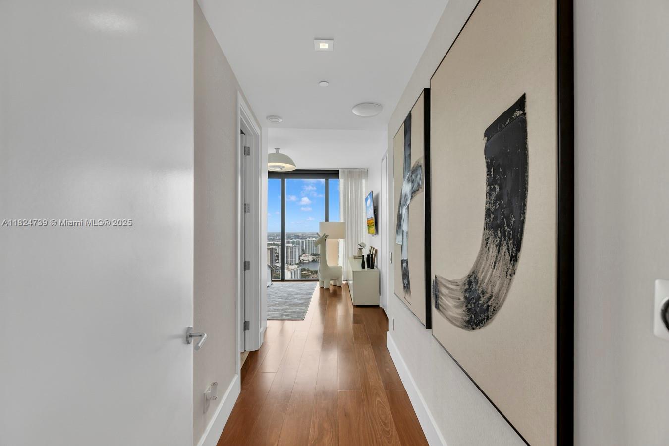 18555 Collins Ave #4605, Sunny Isles Beach, Florida image 31
