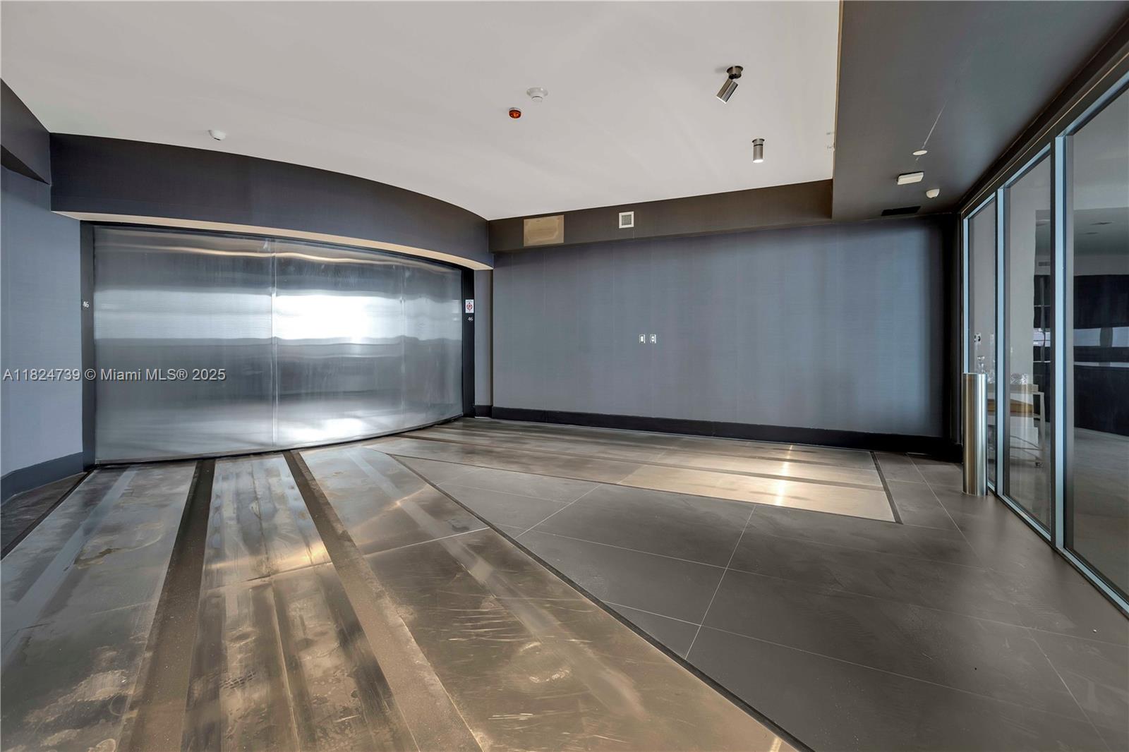 18555 Collins Ave #4605, Sunny Isles Beach, Florida image 38