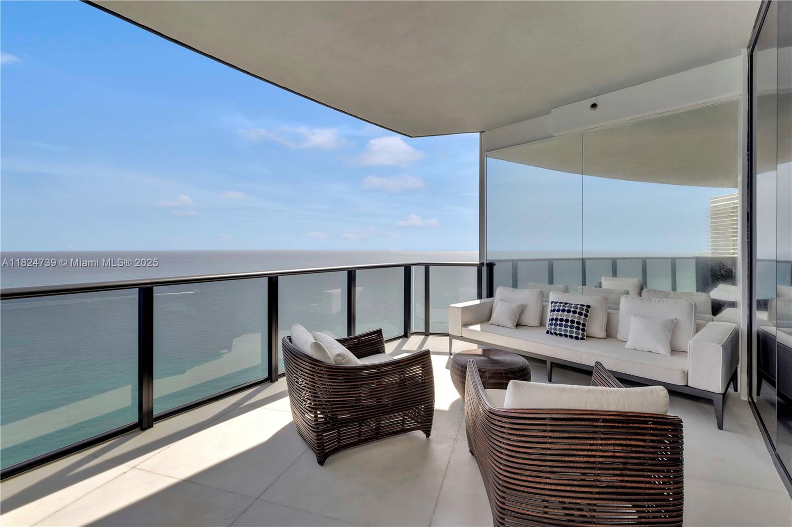 18555 Collins Ave #4605, Sunny Isles Beach, Florida image 9