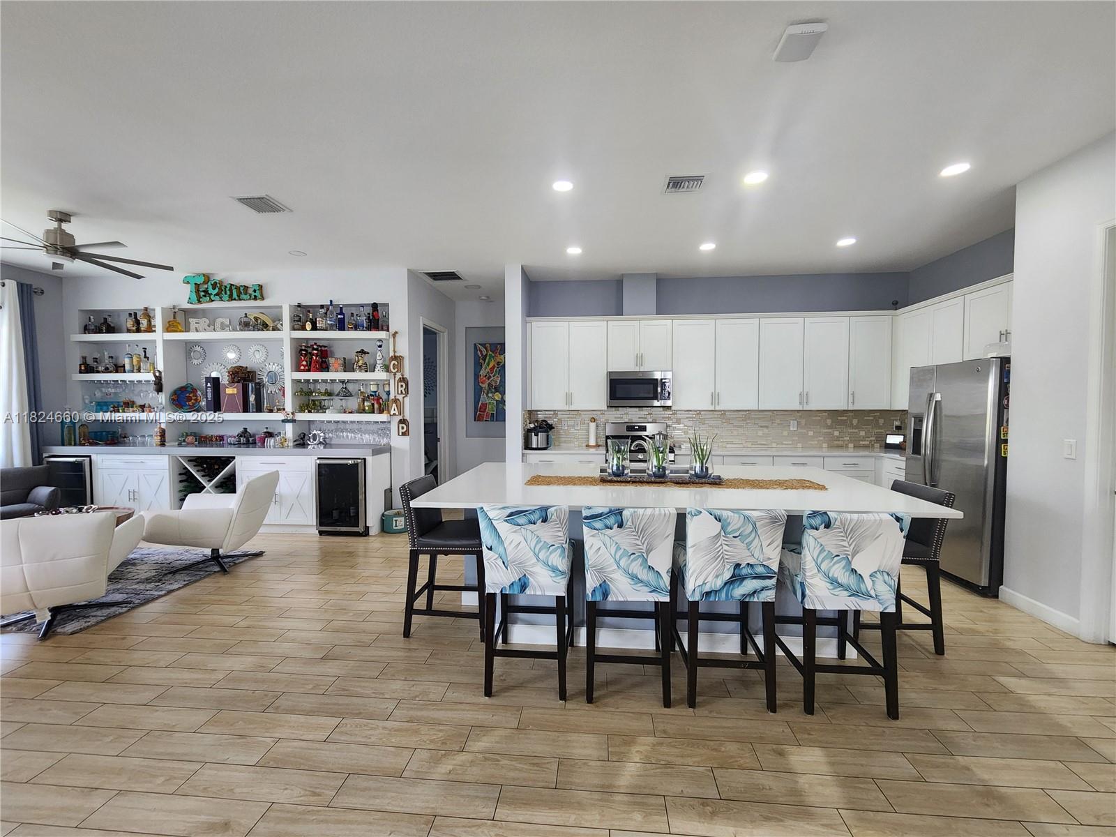 Property photo # 4