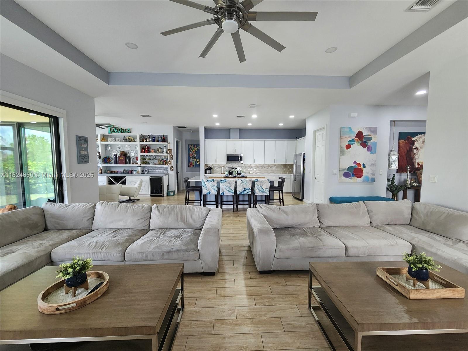 Property photo # 9